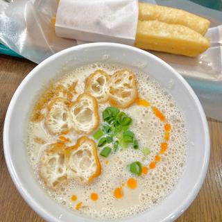 シェントウジャン&ヨーテァオ(wanna manna ワナマナ)