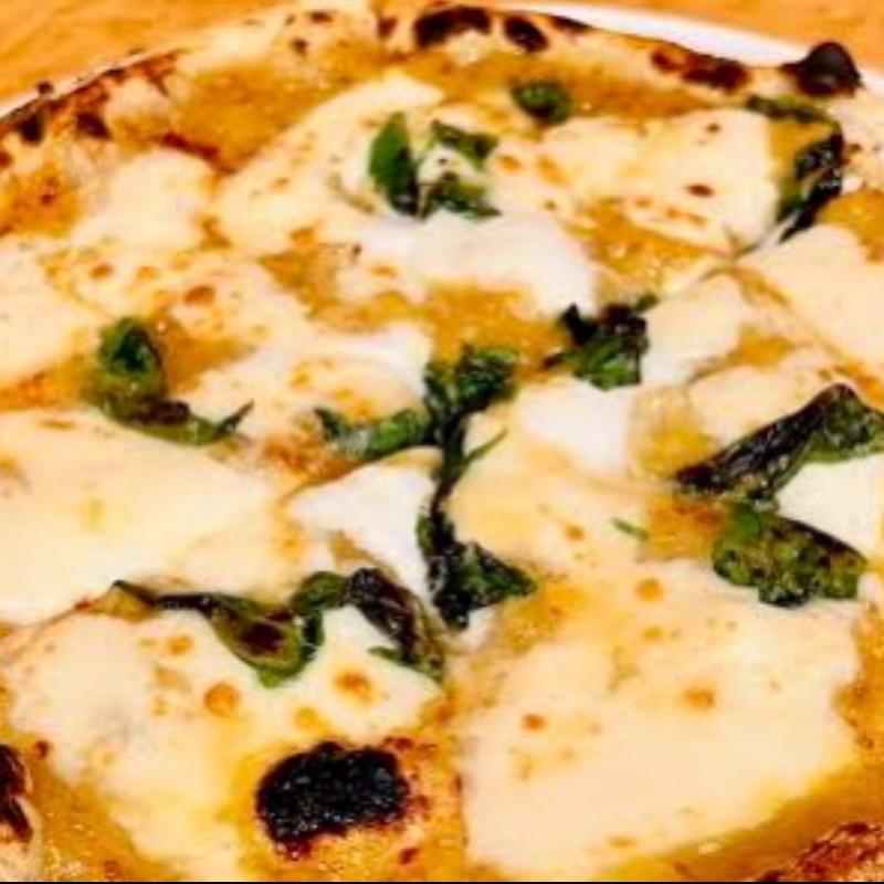 Margherita dorata(PIZZERIA CANTO DELLA TERRA（ピッツェリア カント デッラ テッラ）)