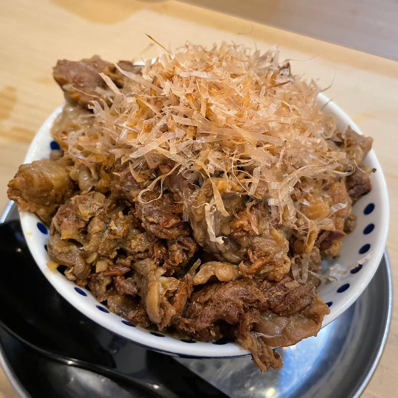 日替わり丼：牛すじ丼(中華そば すばる食堂)