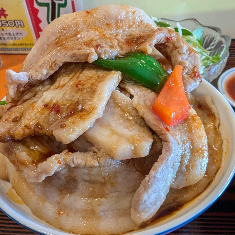 肉丼(中華料理 西華)