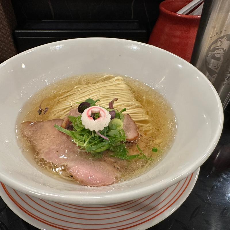 和牛WHITE（塩）(トーキョーニューミクスチャーヌードル 八咫烏 CHIKARABO)