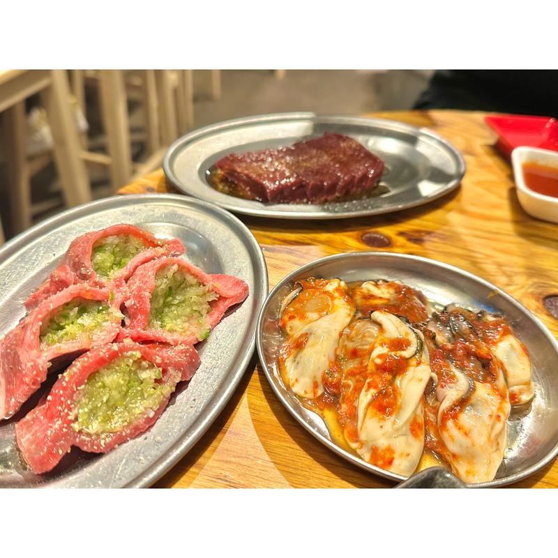 (やきにく3姉妹)