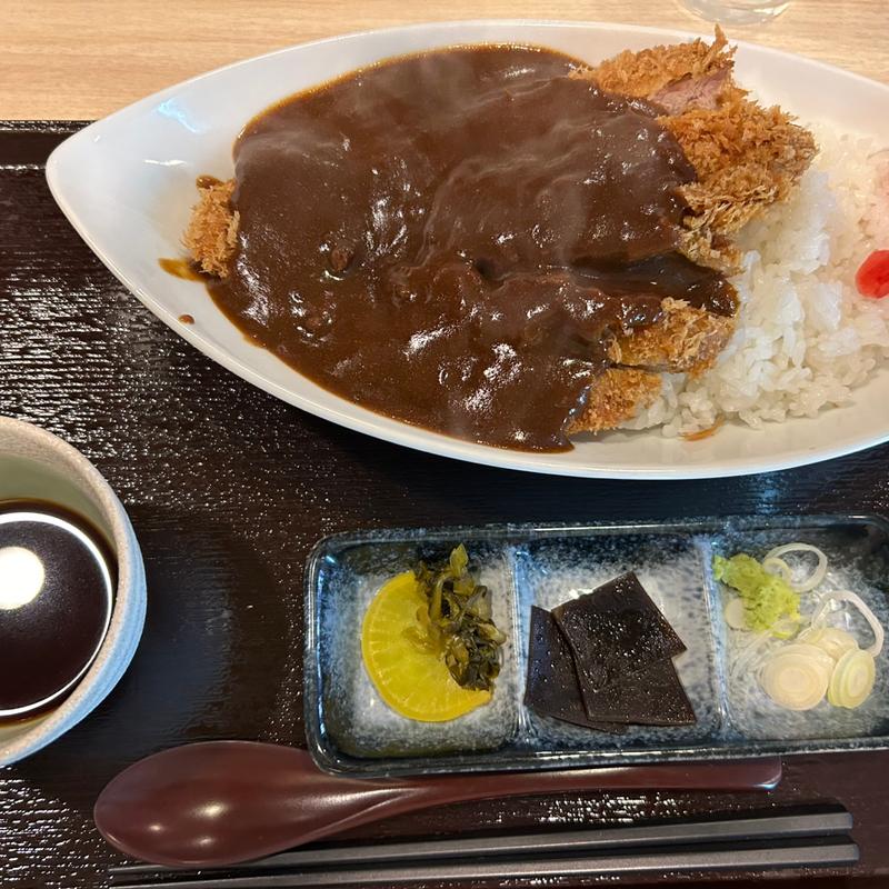 和風ヒレカツカツカレーと山形そば(和食と串揚げ 六角亭 （ろっかくてい）)
