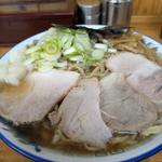 中華そば大盛 油っぽく（ネギトッピング）