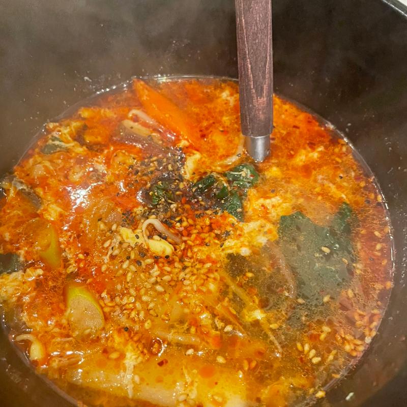 カルビスープ(焼肉 近江牛肉店 別館)