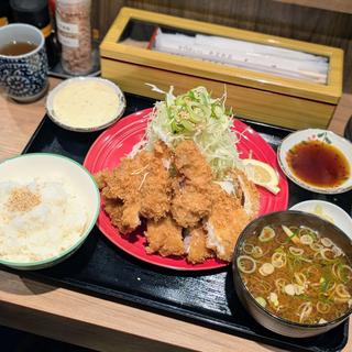 純国産ももかつセット(高円寺とりかつたるたる金いろ)