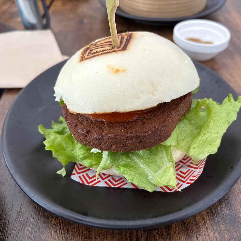 ファラフェルバーガー(CÉ LA VI TOKYO)