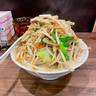 濃厚湯麺 大盛り 野菜増し(極濃湯麺フタツメ郡山鳴神店)