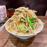 濃厚湯麺 大盛り 野菜増し