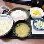 ハムエッグ納豆定食(吉野家 中目黒駅前店 )
