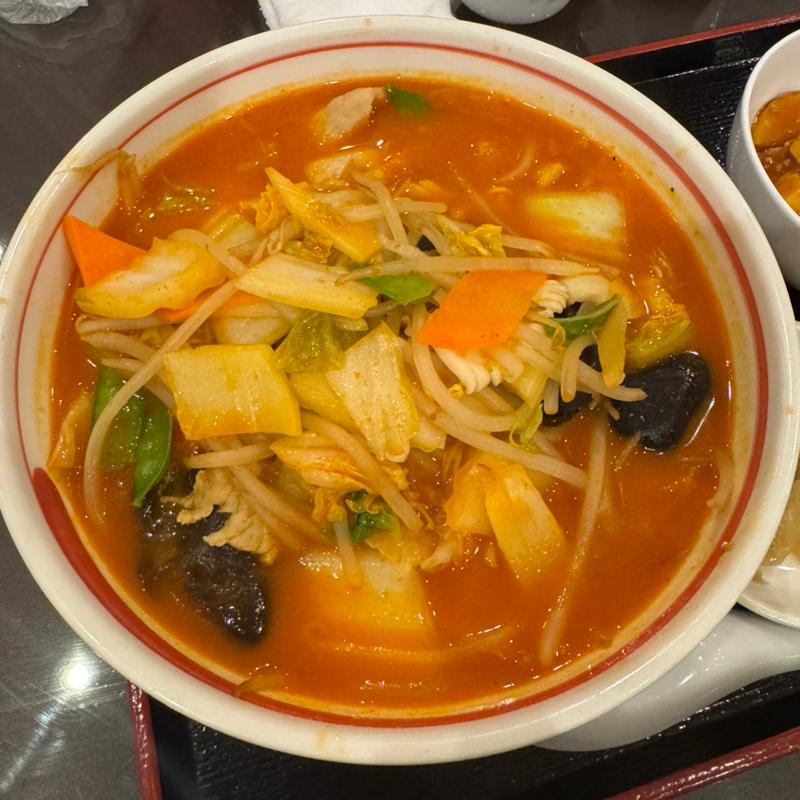 泰南爆弾麺セット(日比谷 泰南飯店)