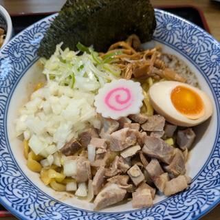 ド煮干し油そば(ラーメンゴロー)