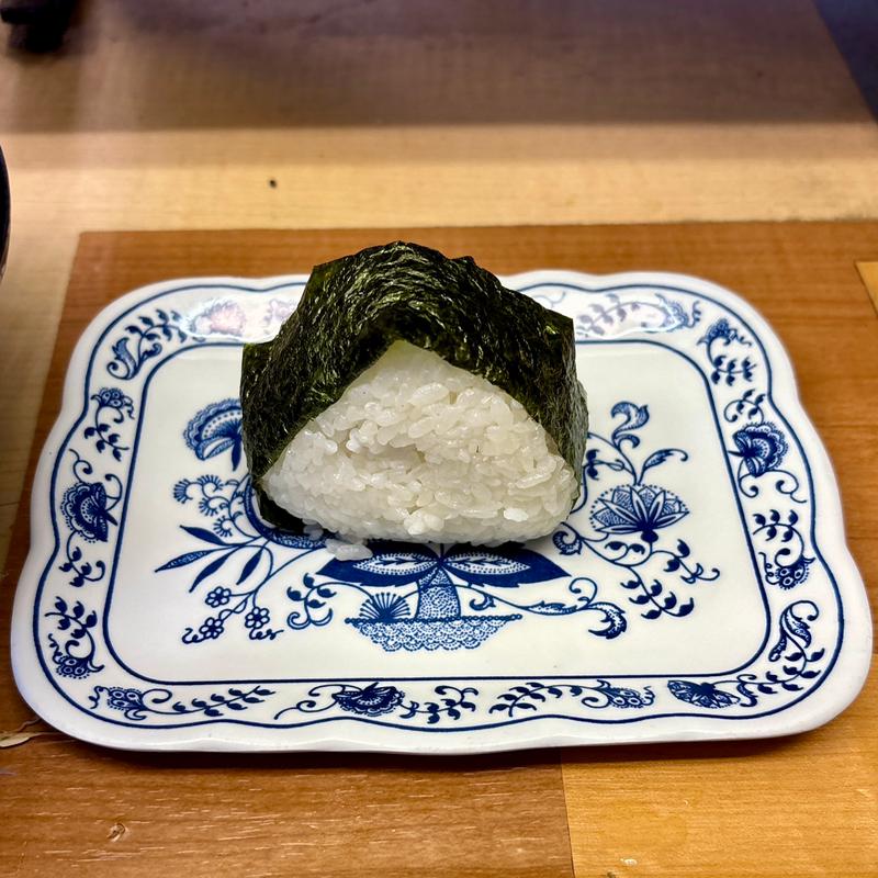 鮭おにぎり(六文そば)