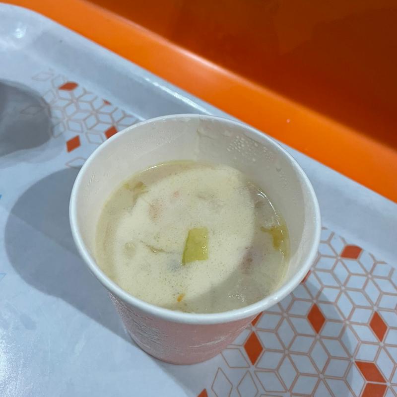 ベジタブルとベーコンのクリームスープ(プラズマ・レイズ・ダイナー)