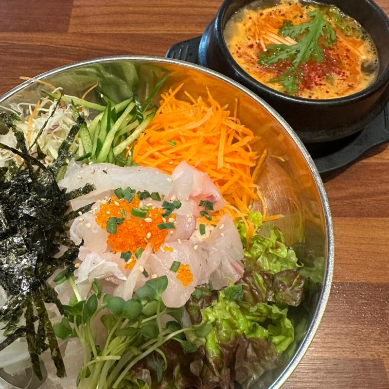 刺身丼定食(水産市場)