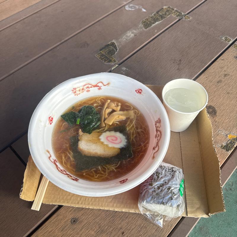 ラーメン(浦和競馬場)
