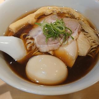 特製醤油らぁめん(らぁ麺　はやし田)