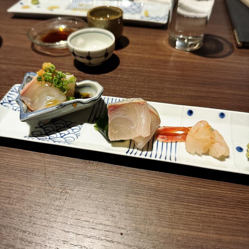 お造り盛り合わせ(蕎麦前ごとう)