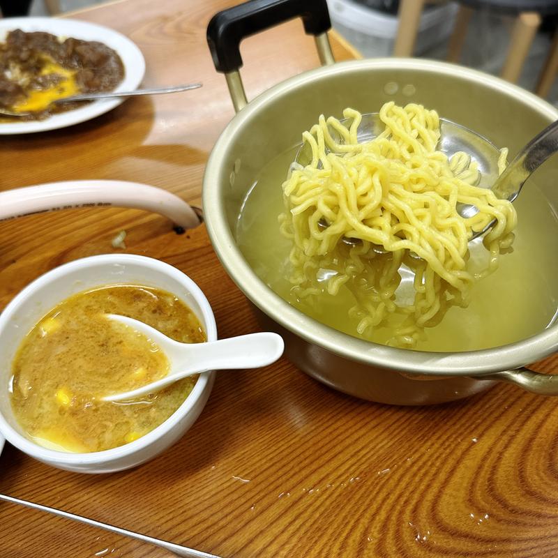 名物つけ麺味噌バターコーン(ジンギスカン羊はち 三軒茶屋店)