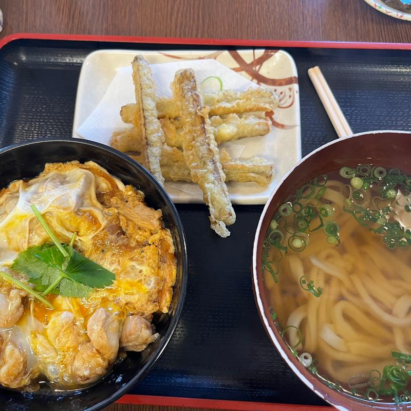 ミニ丼プラスミニうどん(麺や ほり野 麺工房、ほり野のカレーパン)
