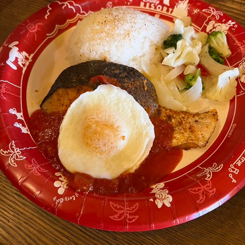 スパイシーサーモンのオーブン焼き(ユカタンベースキャンプ・グリル)