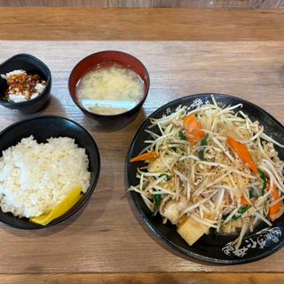 ホルモン肉野菜定食(伝説のすた丼屋 横浜瀬谷店)