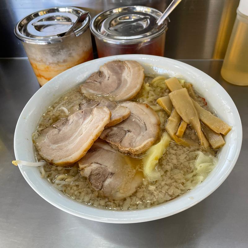 チャーシュー、ワンタン麺(ホープ軒)