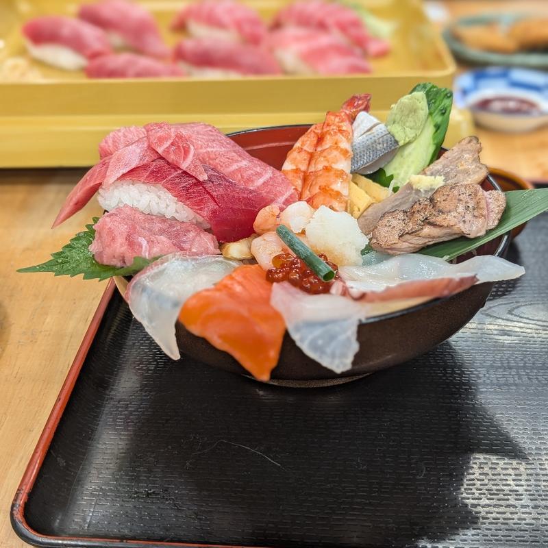 上海鮮丼(野口鮮魚店 （ノグチセンギョテン）)