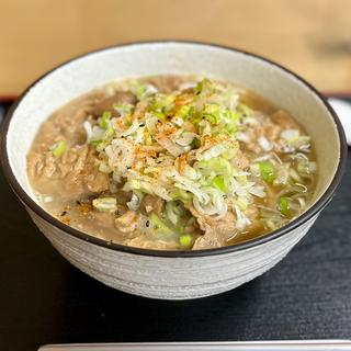 もつうどん(大沢食堂)