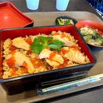 はらこ飯(閖上マリンキッチン)