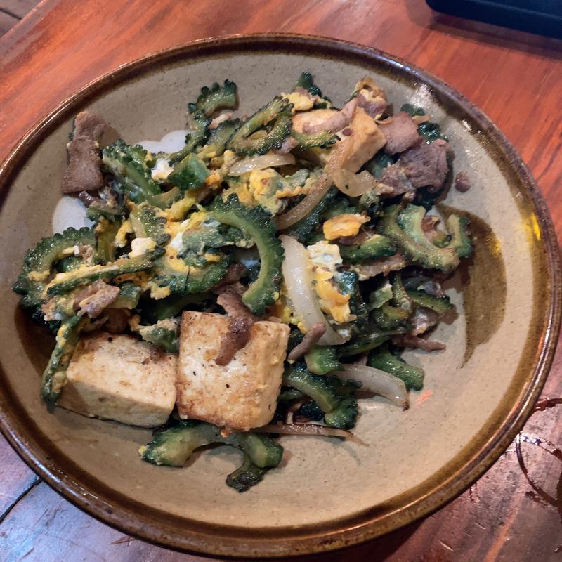 ゴーヤーチャンプルー(沖縄地料理 あんがま 国際通り店)