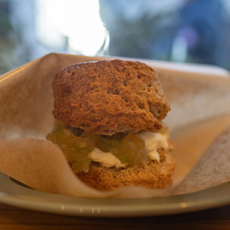 スコーンサンド(PLUM COFFEE&BAKE)