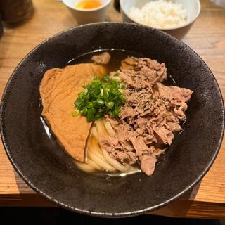 牛バラきつねうどん(掌)