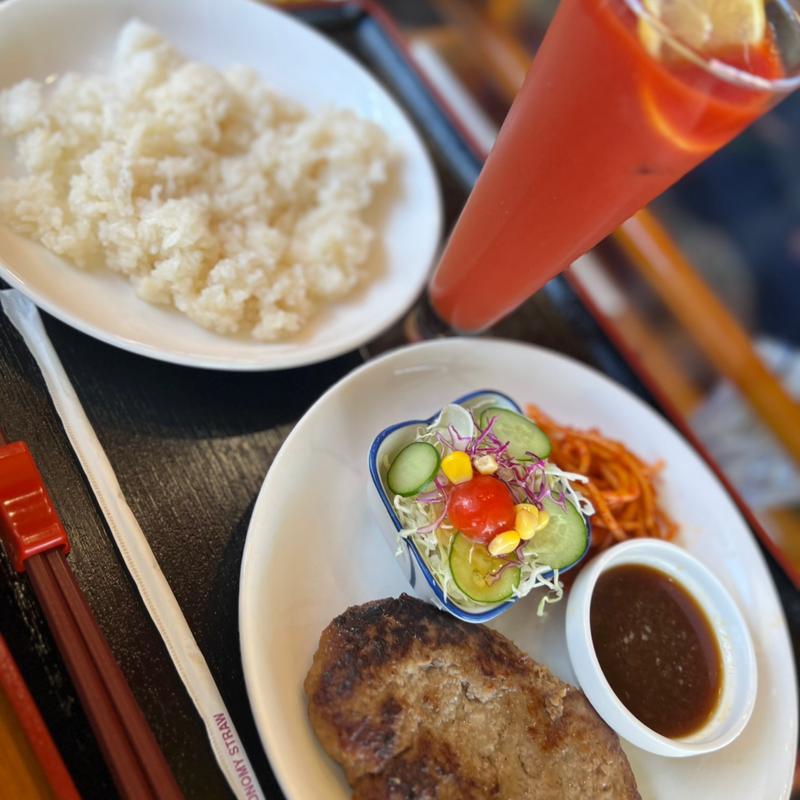 ドリンクランチハンバーグセット トマトジュース(カフェレスト　ぐー )