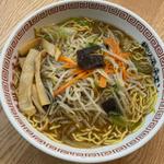 野菜しょうゆラーメン