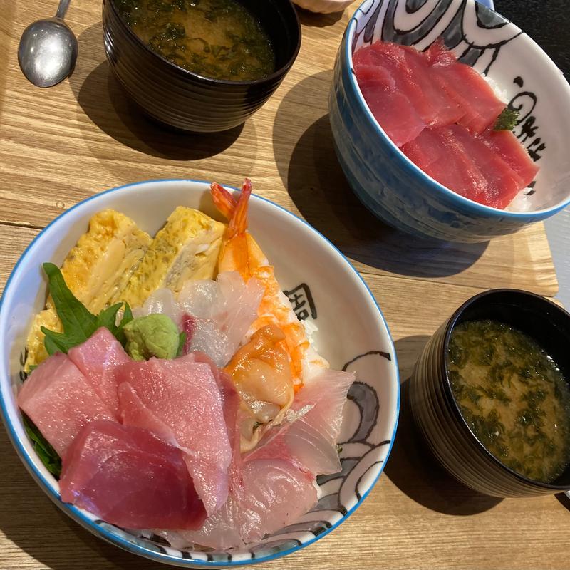 海鮮丼(まぐろ大谷)