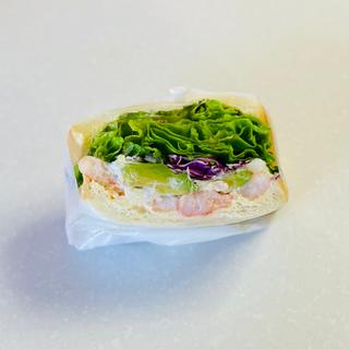 エビアボカドサンド(サンドイッチのお店Merci 新座駅前店)