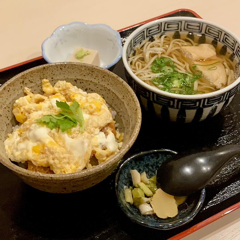 かつ丼定食(山ふじ)