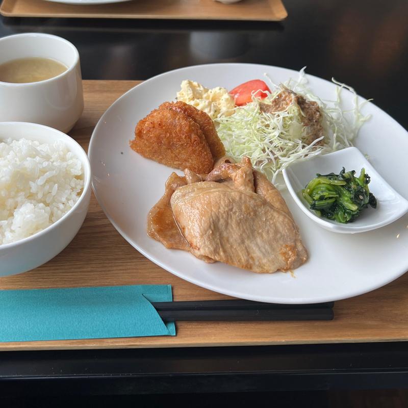 日替わりランチ(ラウンジ LUMINOUS)