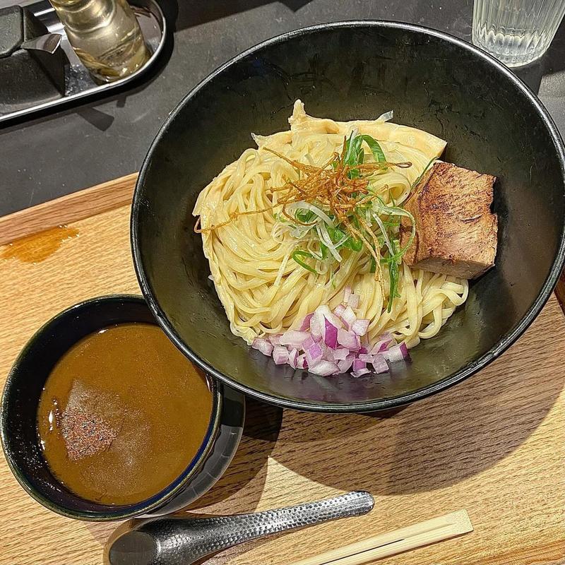 鬼煮干しつけ麺 麺大盛り(メンヤ ニュークラシック)