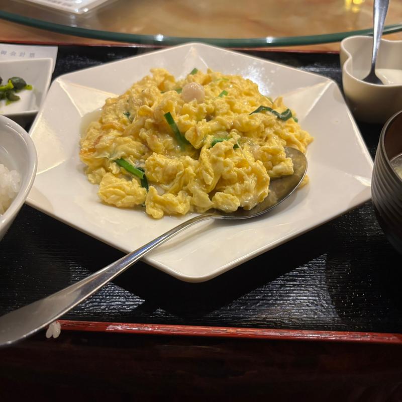 貝柱と玉子の塩味炒め(回味 （ホイウェイ）)