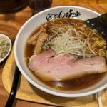 焼き醤油らーめんとろろ昆布トッピング(利尻らーめん味楽 新横浜ラーメン博物館店)