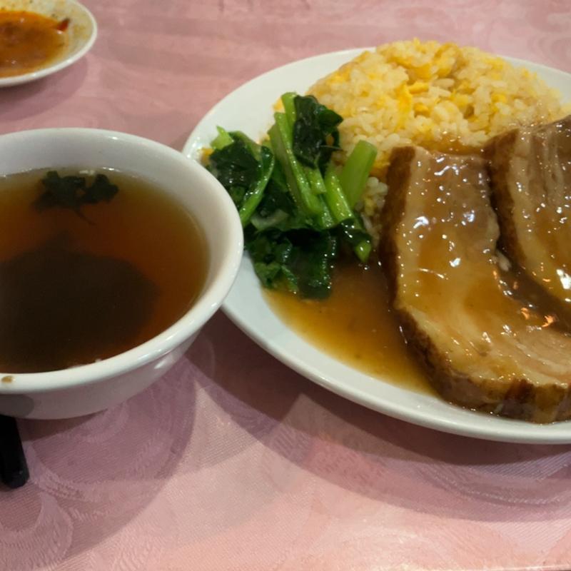 角煮炒飯(香港飯店 （ホンコンハンテン）)