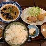 麻婆茄子、ヒレカツ、唐揚げ定食(遊食家 楽)