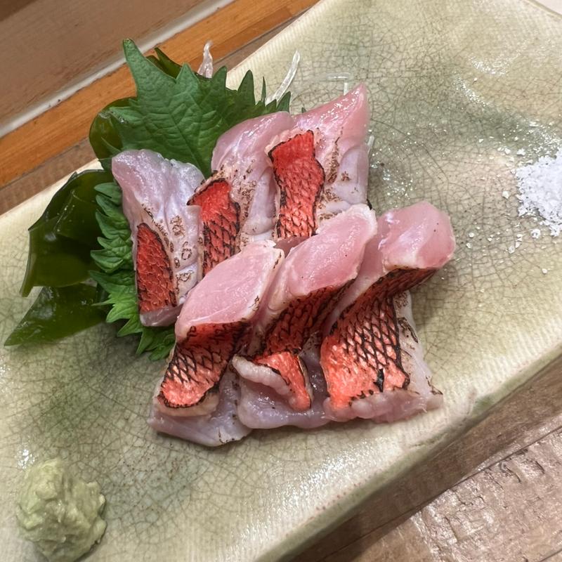 炙り金目鯛の刺身(千成寿司本店)