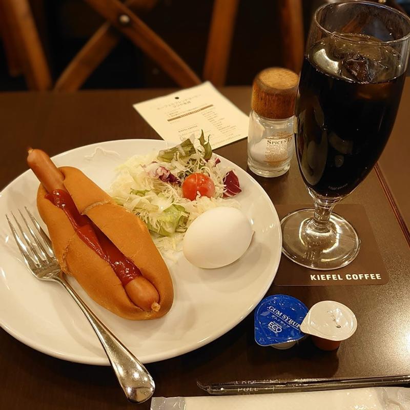 ホットドッグセット ゆで玉子(喫茶館キーフェル グローバル倶楽部梅田店 )