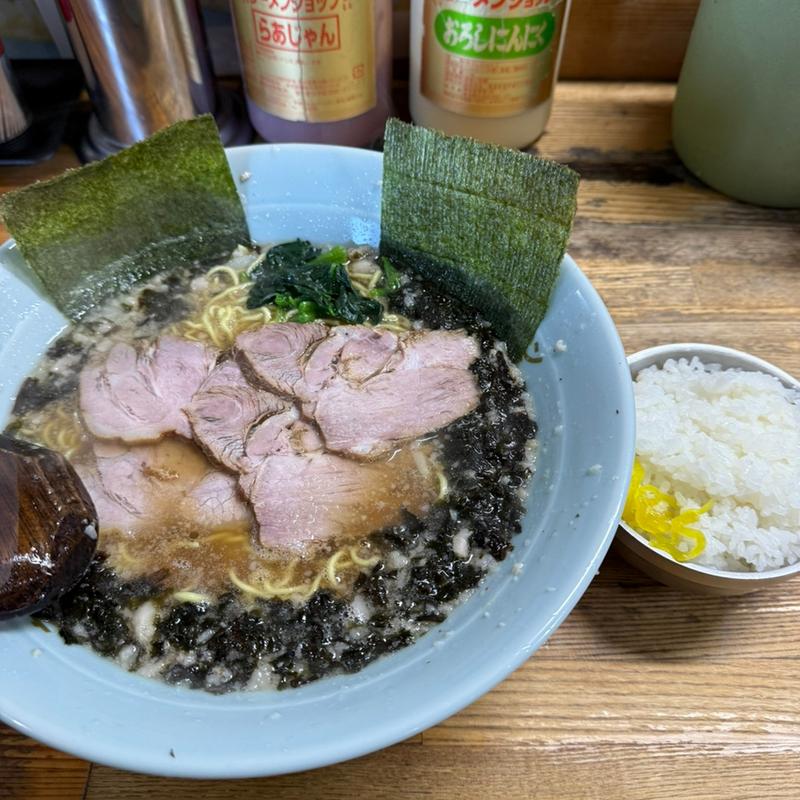 黒ばら海苔ラーメン中　チャーシュー3枚　半ライス(ラーメンショップ椿 上彦川戸店)