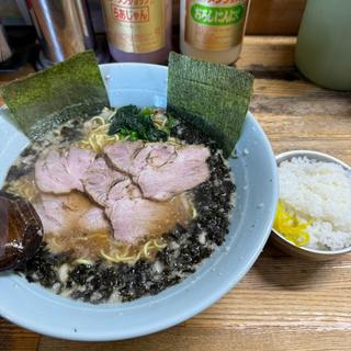 黒ばら海苔ラーメン中　チャーシュー3枚　半ライス