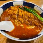 排骨坦麺（ばいこうだんだんめん）(支那麺 はしご 赤坂店 （しなめんはしご）)