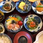 六種の彩り膳